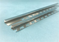 Profil carré en aluminium imperméable, couleur adaptée aux besoins du client par équilibre en aluminium de tapis