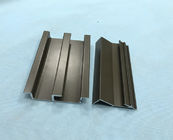 Extrusions en aluminium structurelles adaptées aux besoins du client de préparation de surface 7,2 mètres