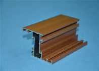 Saupoudrez les profils en aluminium 6063-T5 d'extrusion de grain en bois standard enduit