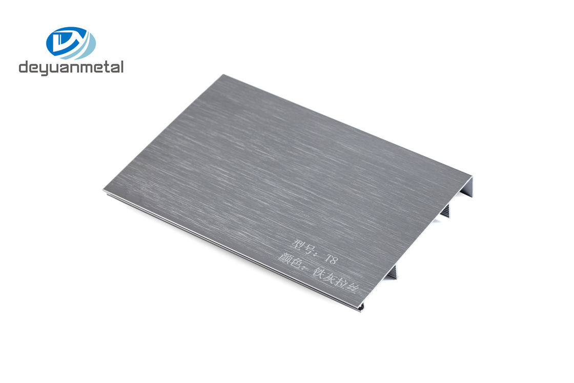 Le noir a anodisé le résistant à l'eau de bordage en aluminium de l'humeur T6 pour le buffet que Treament a balayé